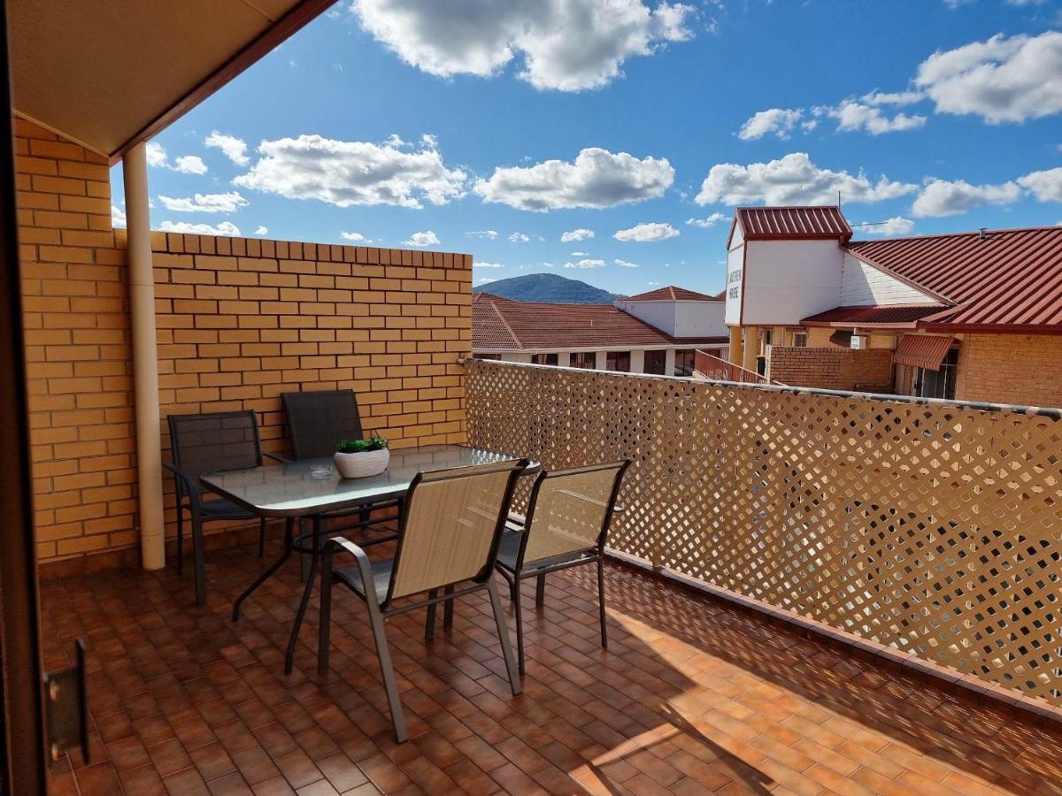 Apartment Short #09 Sleeps 4 Tuggeranong