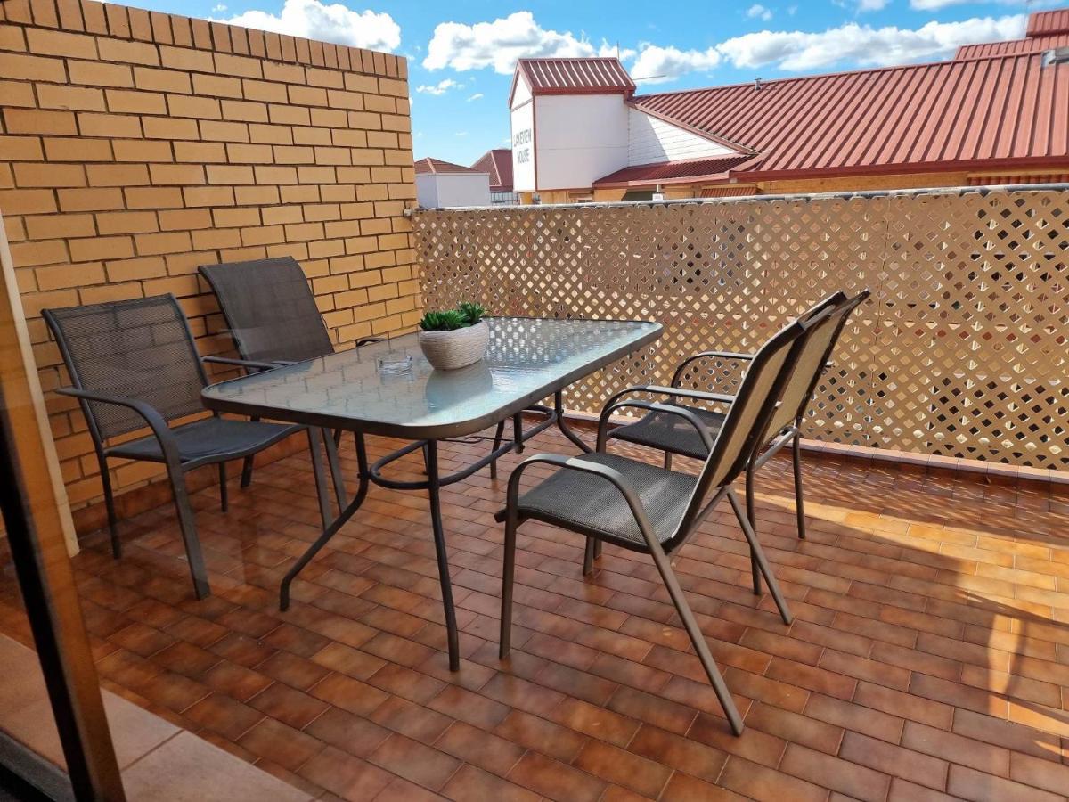 Apartment Short #09 Sleeps 4